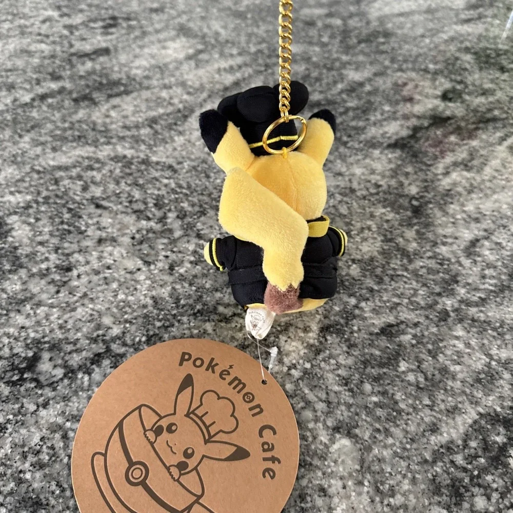 POKEMON CENTER CAFÉ 2020 JAPAN EXCL BLACK CHEF PIKACHU KEYCHAIN W/TAG #Bin5